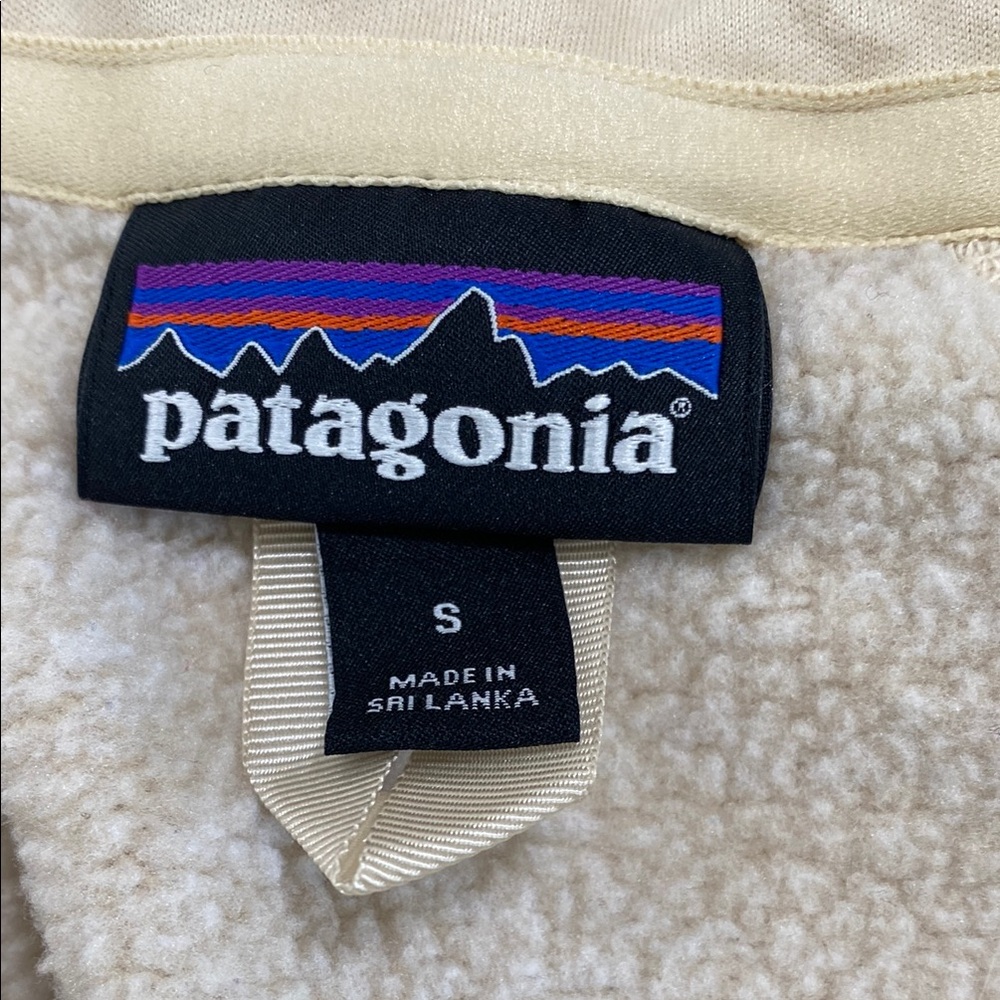 Patagonia‎ Women's 1/4 Quarter Zip Better Sweater Pullover in Oyster White Small - Picture 9 of 11